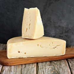 Cheese Dairy Borgo Paludo di Fagagna 6 months