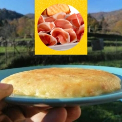 Frico flavored with raw ham - Bottega del Frico