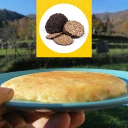 Frico flavored with truffle - Bottega del Frico