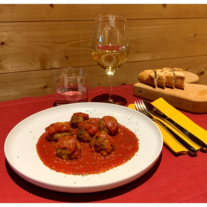 Polpette di carne al sugo di pomodoro - Gustochef